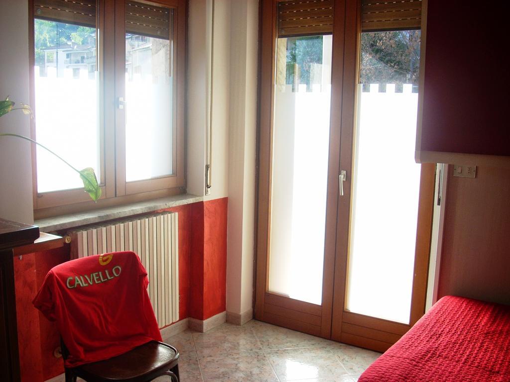 Lucanto Accommodations Calvello Chambre photo