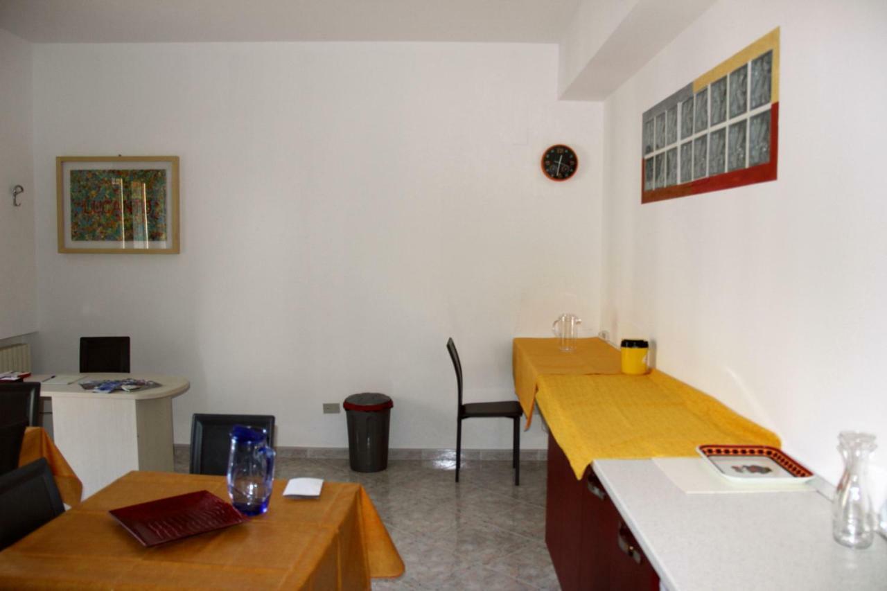 Lucanto Accommodations Calvello Extérieur photo